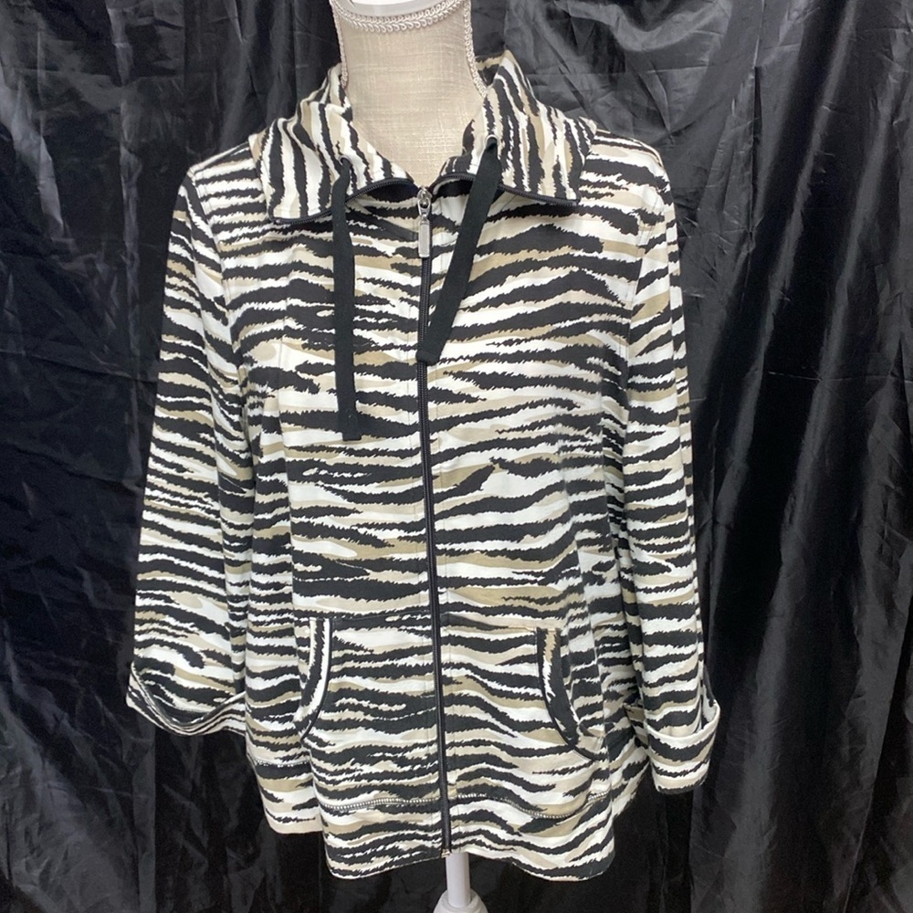 Kim Rogers‎ size large